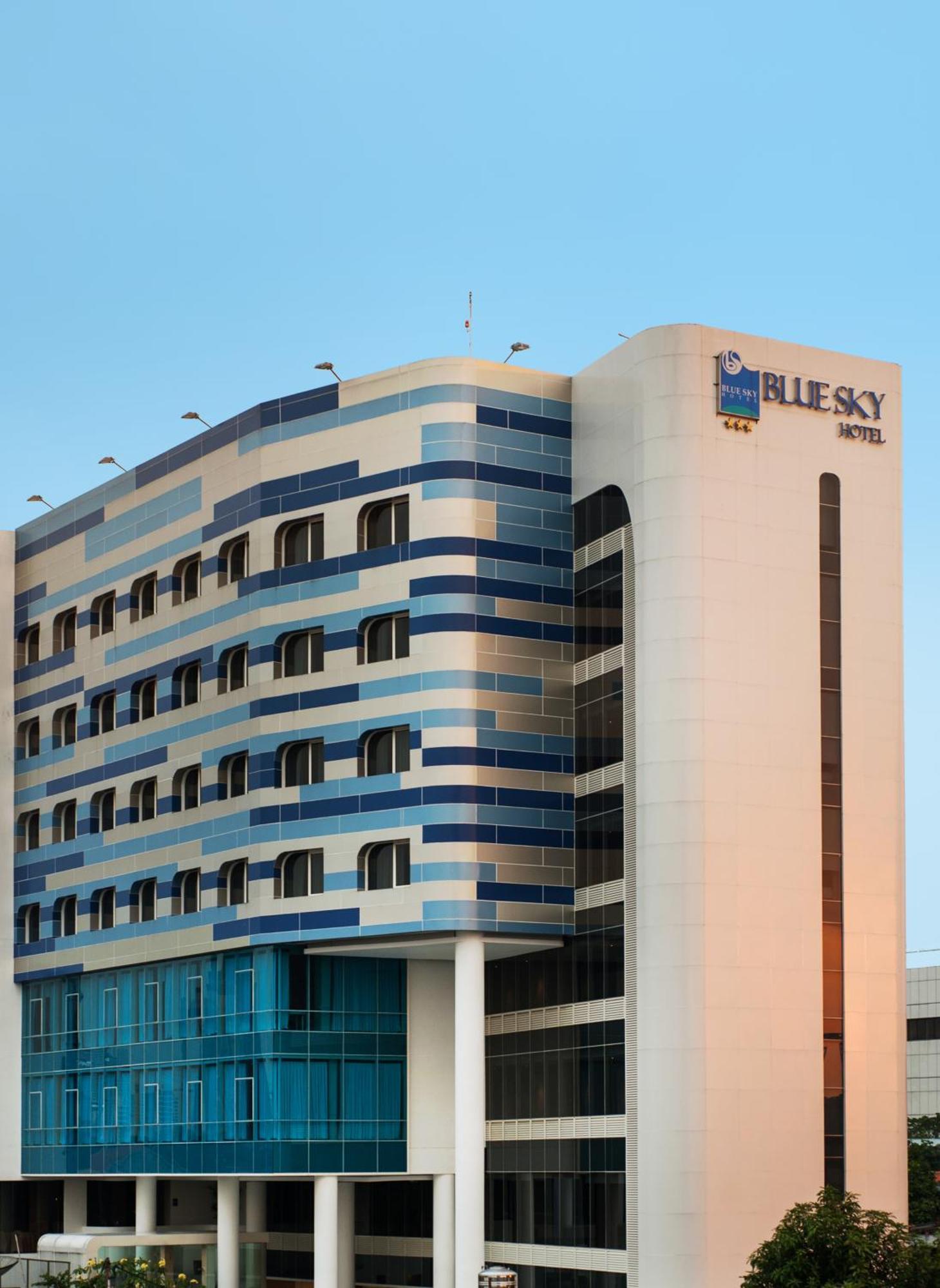 Blue Sky Hotel Petamburan Jakarta Luaran gambar