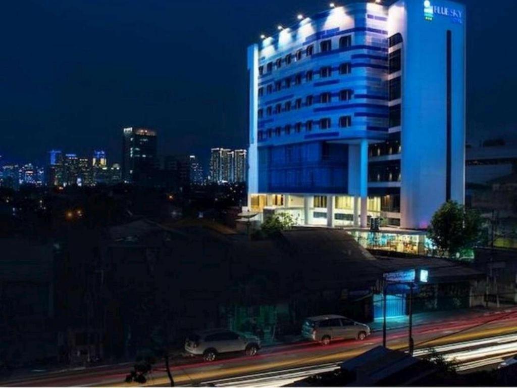 Blue Sky Hotel Petamburan Jakarta Luaran gambar